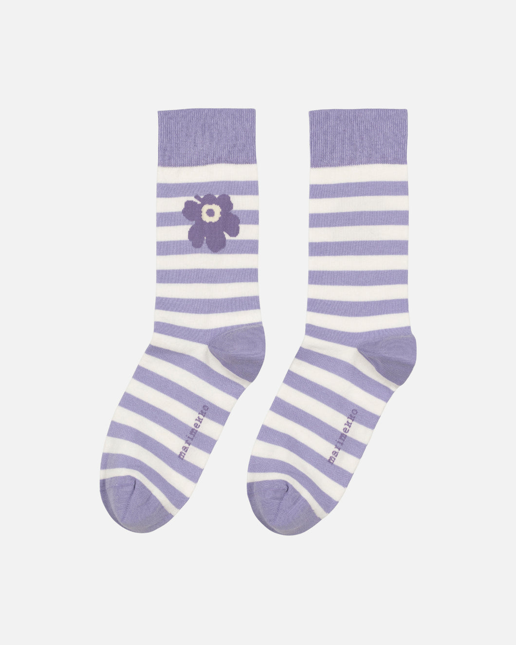 Socken KASVAA TASARAITA UNIKKO
