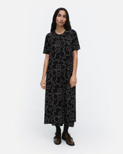 Kleid KOKEMUS PIIRTO UNIKKO
